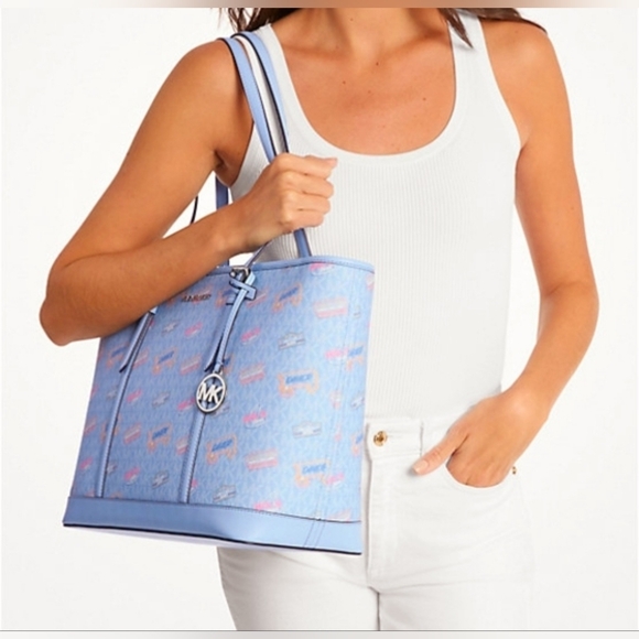 Michael Kors Sky Blue Signature Tote - Picture 13 of 14
